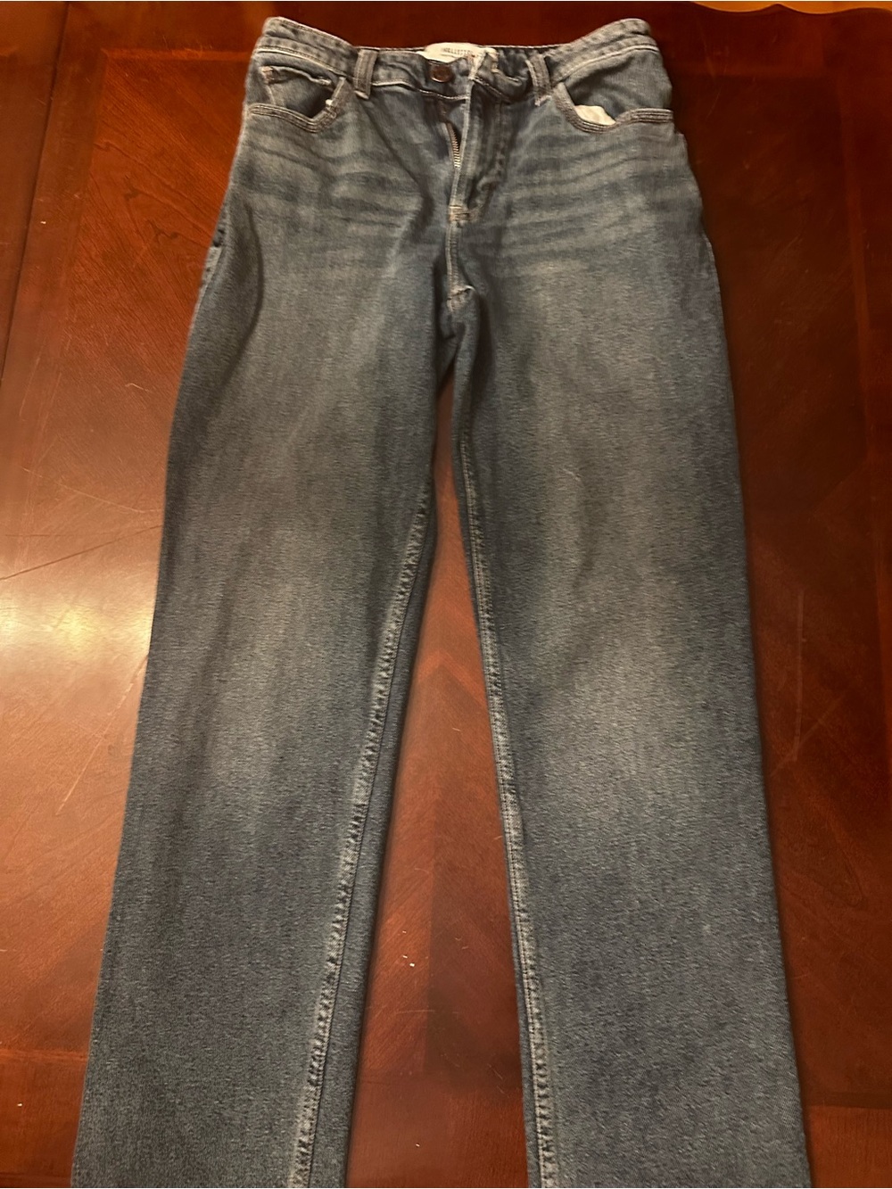 Holister brand new dark wash jeans(long)